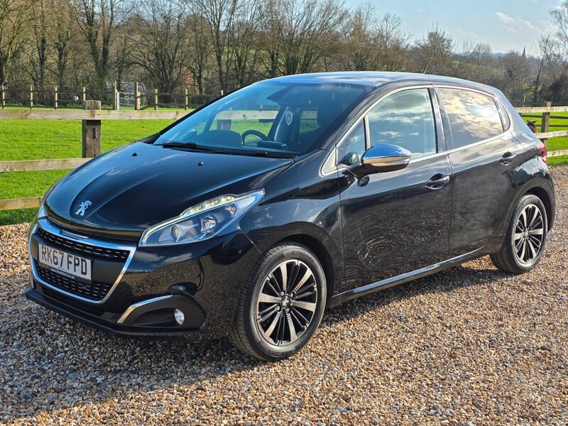 Used Peugeot 208 2017 for sale - 77508188: Photo 13