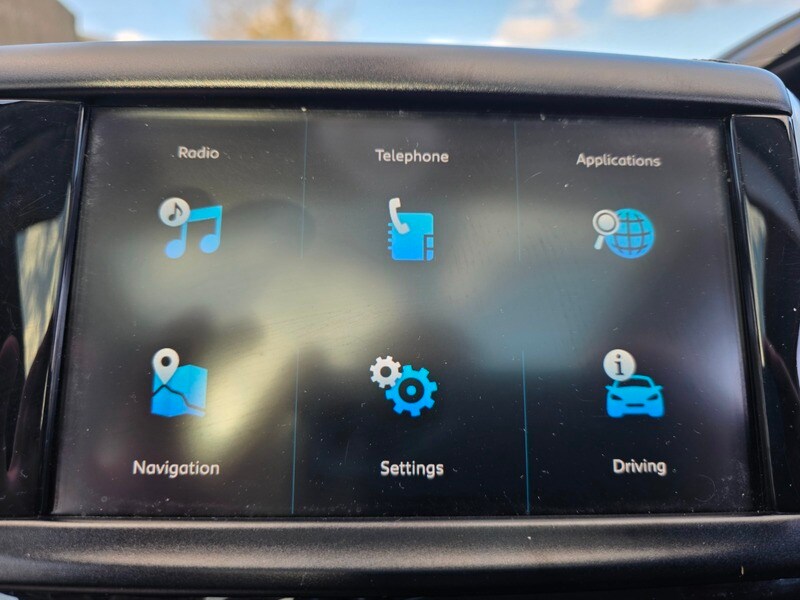 Used Peugeot 208 2017 for sale - 77508188: Photo 33