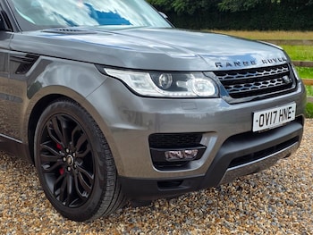 Used Land Rover Range Rover Sport 2017 for sale - 79073089: Photo