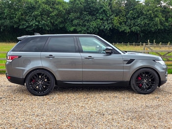 Used Land Rover Range Rover Sport 2017 for sale - 79073089: Photo