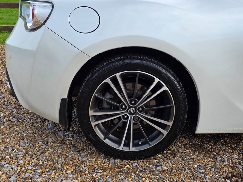 Used Toyota GT86 2015 for sale - 76334131: Photo 5