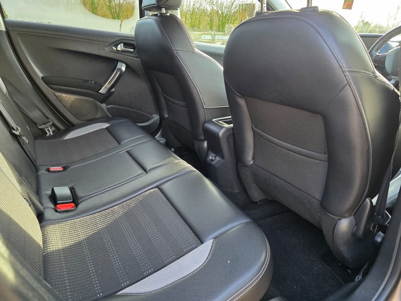 Used Peugeot 2008 2014 for sale - 76784642: Photo 23