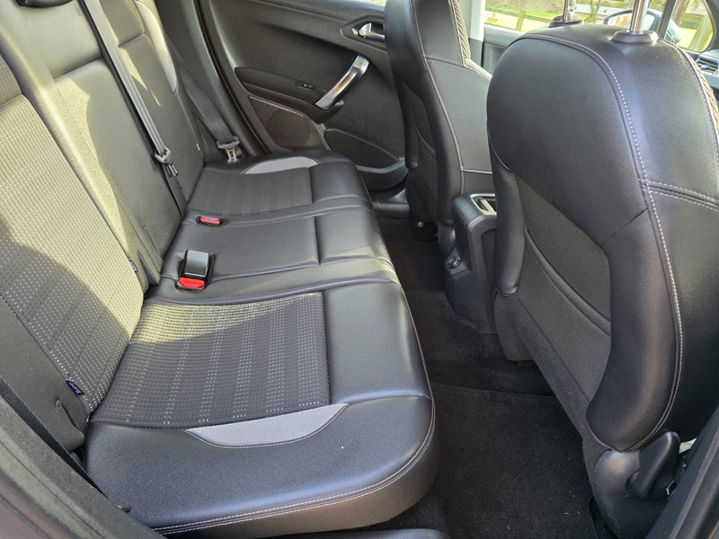 Used Peugeot 2008 2014 for sale - 76784642: Photo 25
