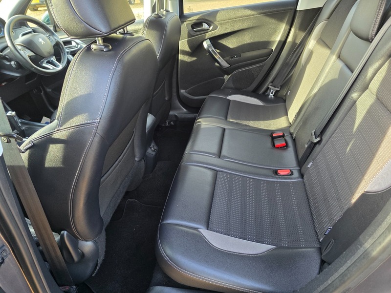 Used Peugeot 2008 2014 for sale - 76784642: Photo 27