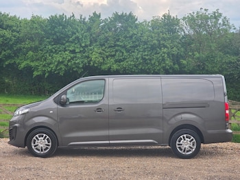 Used Vauxhall Vivaro 2020 for sale - 78501910: Photo