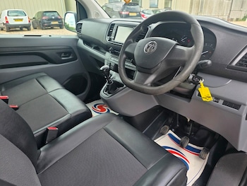 Used Vauxhall Vivaro 2020 for sale - 78501910: Photo