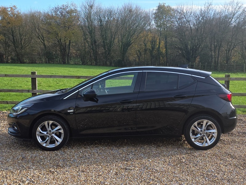 Used Vauxhall Astra 2017 for sale - 76784663: Photo 2