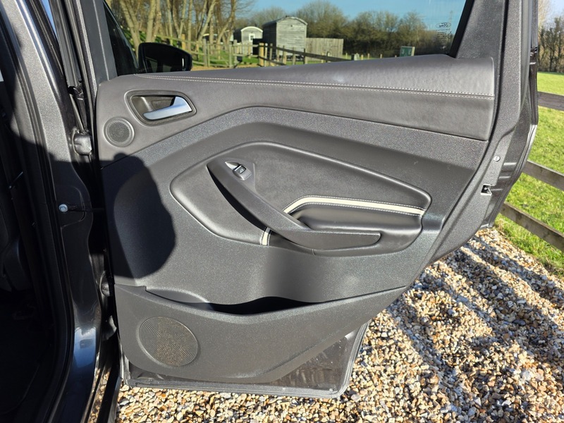 Used Ford Kuga 2019 for sale - 77107349: Photo 21