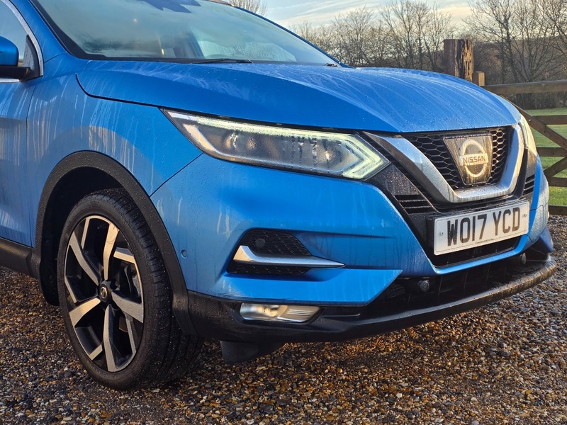 Used Nissan Qashqai 2017 for sale - 77483607: Photo 2