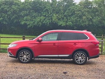 Used Mitsubishi Outlander 2016 for sale - 78646122: Photo