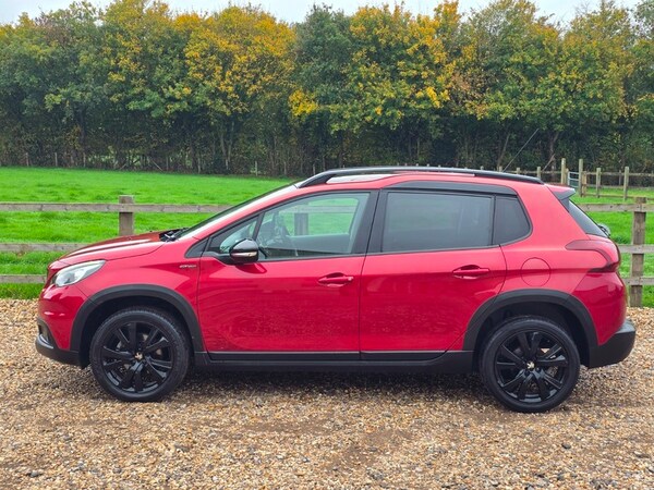 Used Peugeot 2008 2017 for sale - 76280601: Photo 2