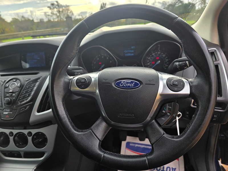 Used Ford Focus 2011 for sale - 77065468: Photo 19
