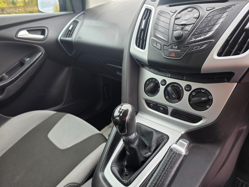 Used Ford Focus 2011 for sale - 77065468: Photo 22