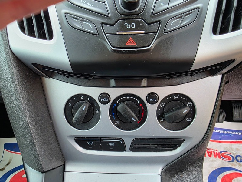 Used Ford Focus 2011 for sale - 77065468: Photo 23