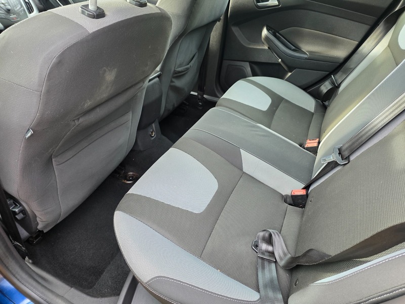 Used Ford Focus 2011 for sale - 77065468: Photo 24