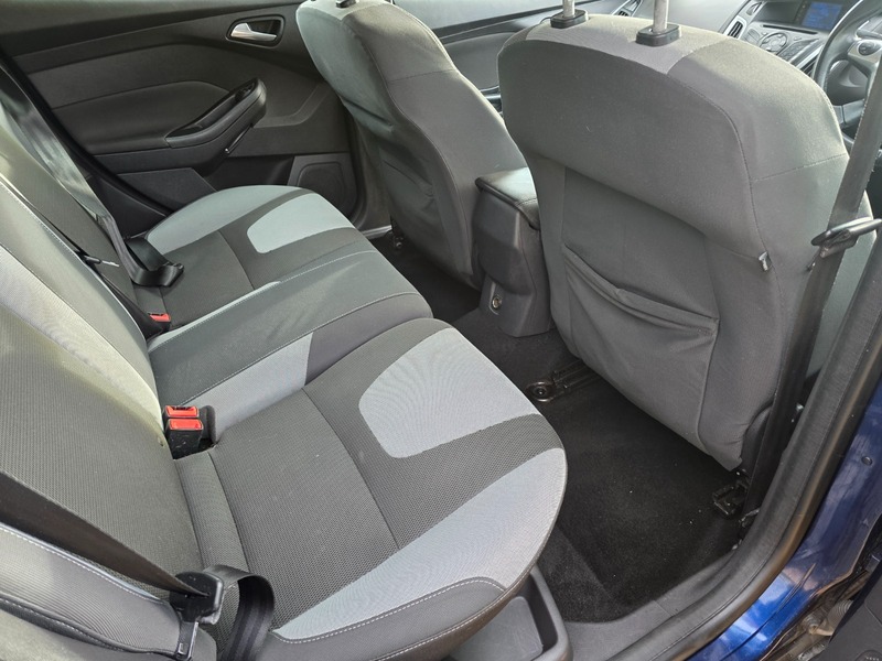 Used Ford Focus 2011 for sale - 77065468: Photo 25