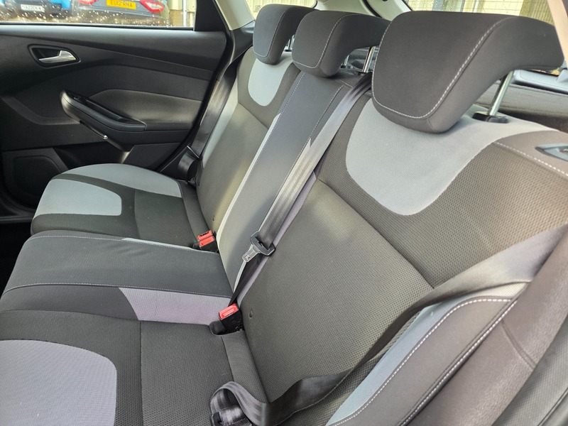 Used Ford Focus 2011 for sale - 77065468: Photo 29