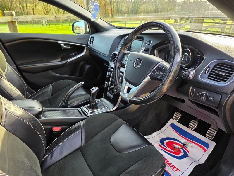 Used Volvo V40 2016 for sale - 76784648: Photo 17