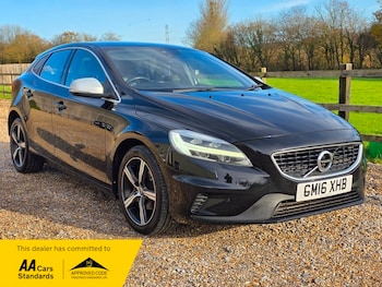 2016 - D2 [120] R DESIGN 5dr