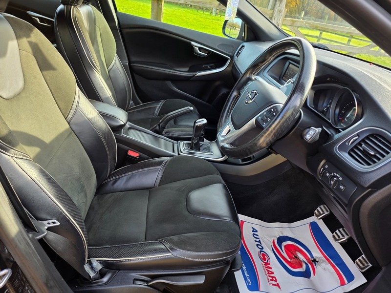 Used Volvo V40 2016 for sale - 76784648: Photo 21