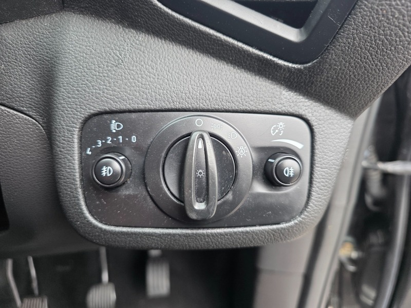 Used Ford C-Max 2018 for sale - 76267562: Photo 41