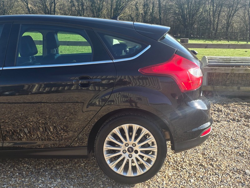 Used Ford Focus 2012 for sale - 77594983: Photo 10