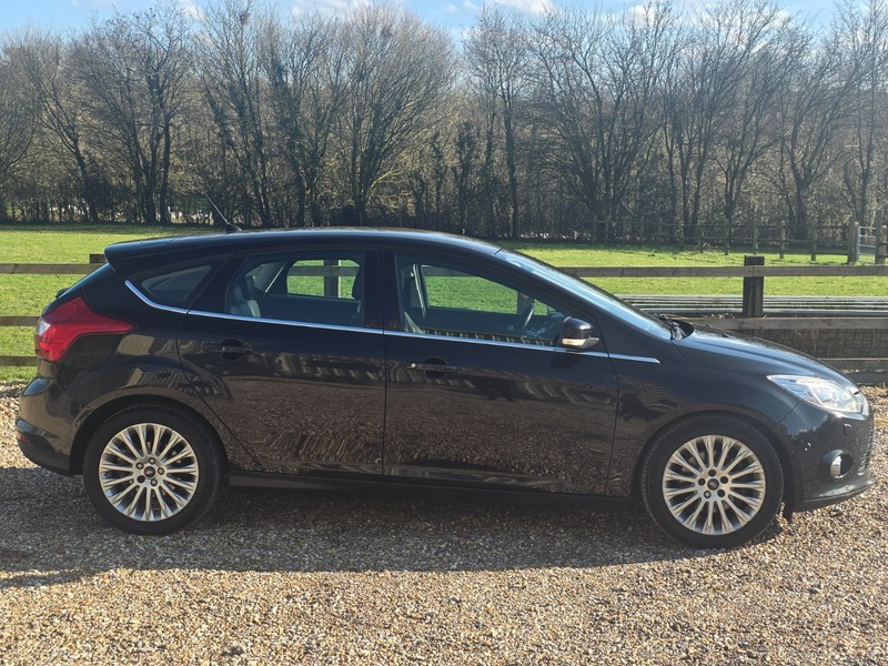 Used Ford Focus 2012 for sale - 77594983: Photo 5