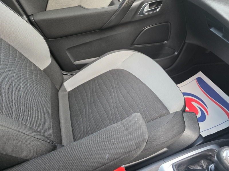 Used Citroen C4 Picasso 2014 for sale - 76896641: Photo 32