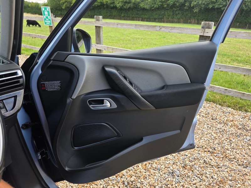 Used Citroen C4 Picasso 2014 for sale - 76896641: Photo 38