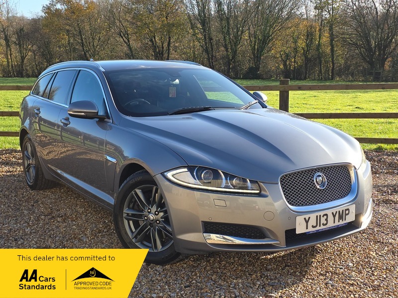 Used Jaguar XF 2013 for sale - 76784645: Photo 1
