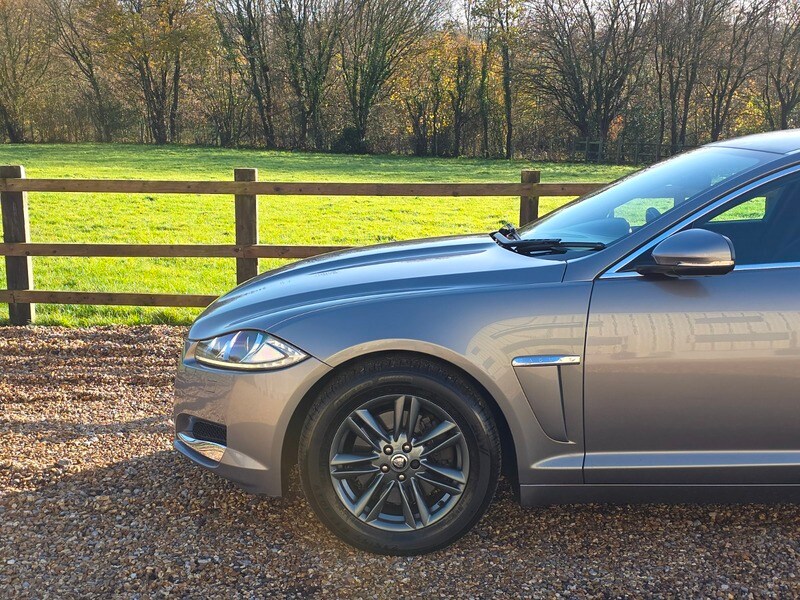 Used Jaguar XF 2013 for sale - 76784645: Photo 14