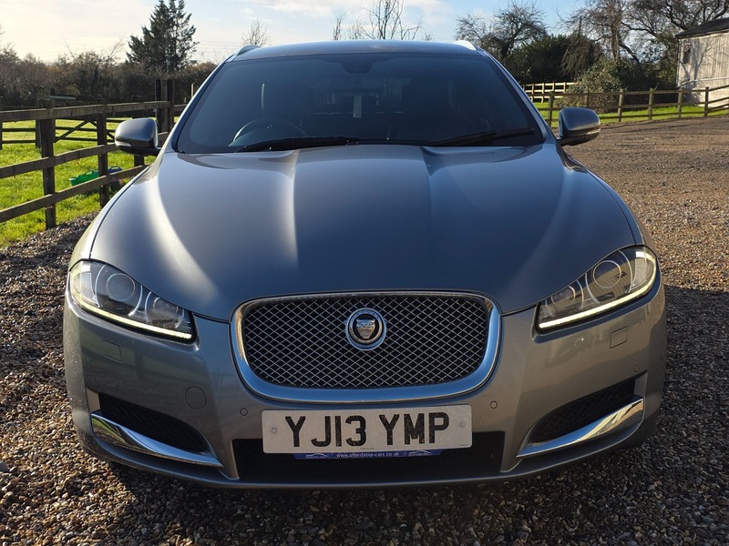 Used Jaguar XF 2013 for sale - 76784645: Photo 16