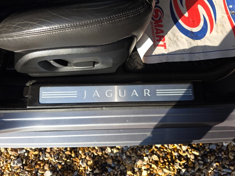 Used Jaguar XF 2013 for sale - 76784645: Photo 23