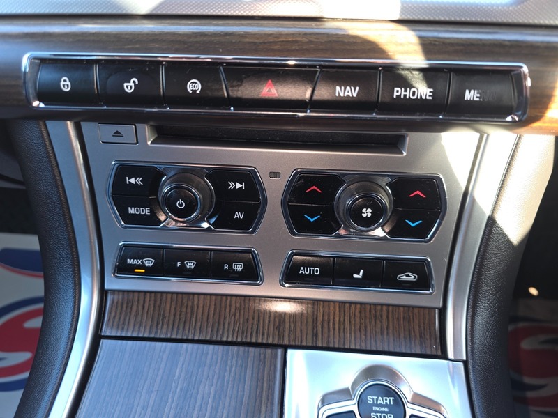 Used Jaguar XF 2013 for sale - 76784645: Photo 34