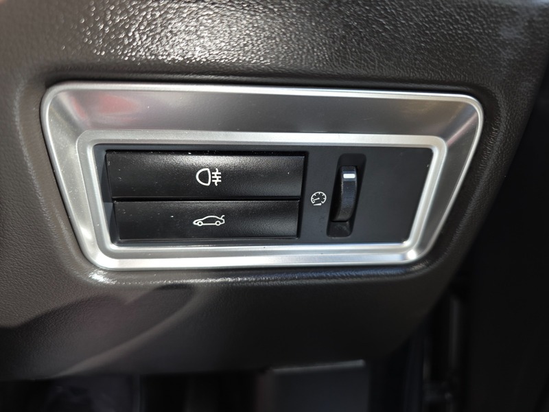 Used Jaguar XF 2013 for sale - 76784645: Photo 47