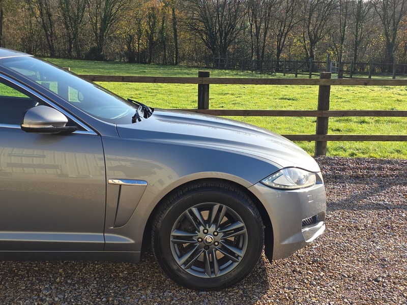 Used Jaguar XF 2013 for sale - 76784645: Photo 5