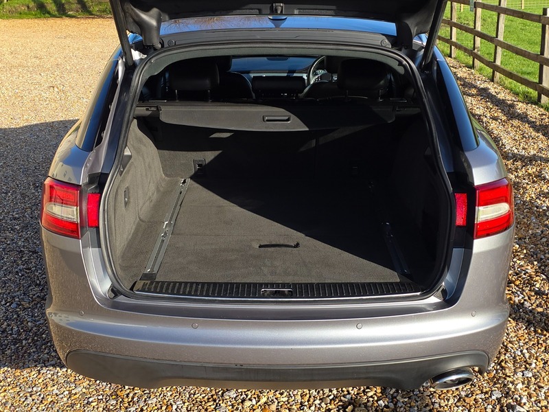 Used Jaguar XF 2013 for sale - 76784645: Photo 9