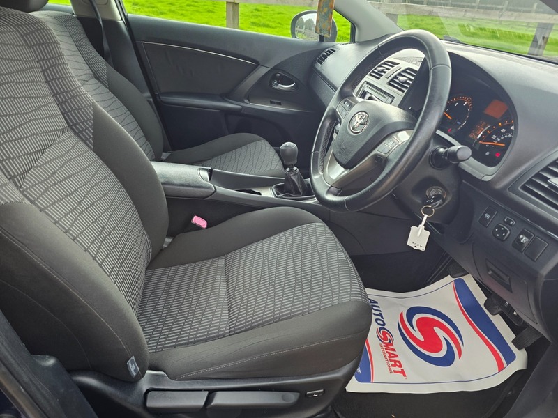 Used Toyota Avensis 2011 for sale - 76185845: Photo 15