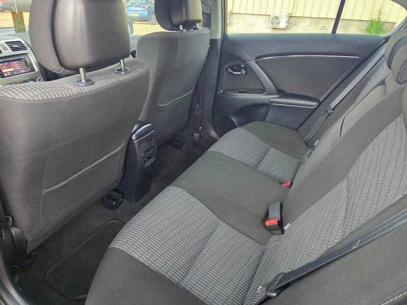 Used Toyota Avensis 2011 for sale - 76185845: Photo 27