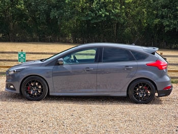 Used Ford Focus 2017 for sale - 79470823: Photo