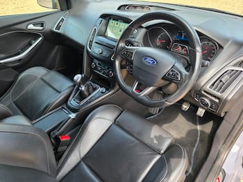 Used Ford Focus 2017 for sale - 79470823: Photo