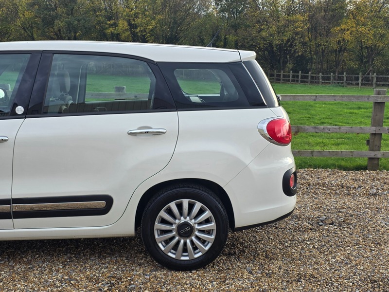 Used Fiat 500L 2014 for sale - 76470730: Photo 14