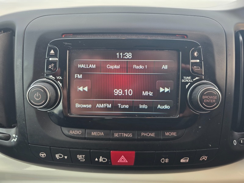 Used Fiat 500L 2014 for sale - 76470730: Photo 45