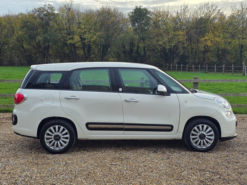 Used Fiat 500L 2014 for sale - 76470730: Photo 6