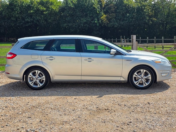 Used Ford Mondeo 2012 for sale - 75597548: Photo 4
