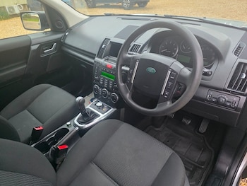 Used Land Rover Freelander 2012 for sale - 77370384: Photo