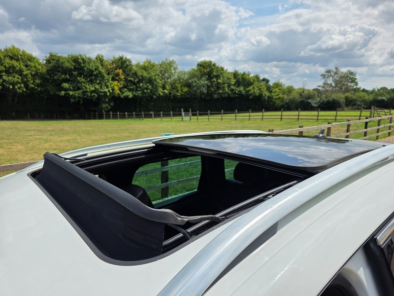 Used Volkswagen Touareg 2015 for sale - 76520866: Photo 17