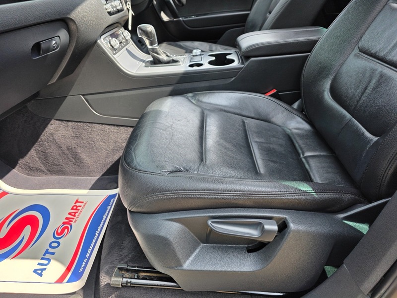 Used Volkswagen Touareg 2015 for sale - 76520866: Photo 29