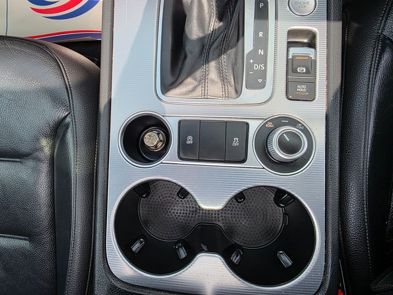 Used Volkswagen Touareg 2015 for sale - 76520866: Photo 39