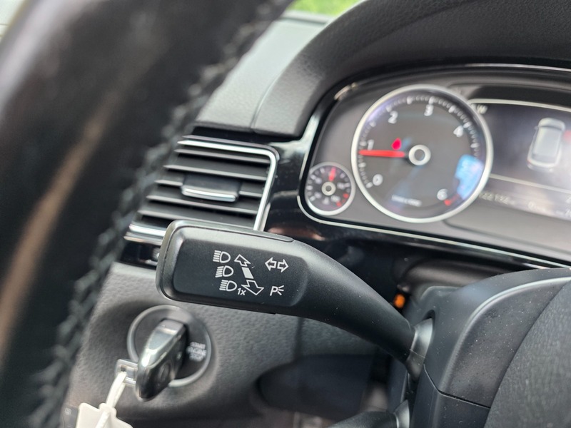 Used Volkswagen Touareg 2015 for sale - 76520866: Photo 48